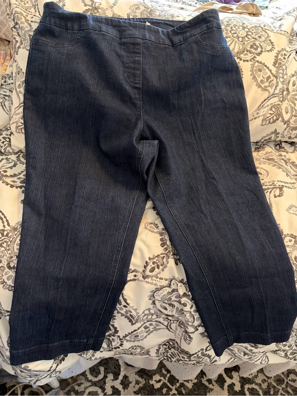 Soft Surroundings Dark Blue Pull-On Denim Capri Jeans